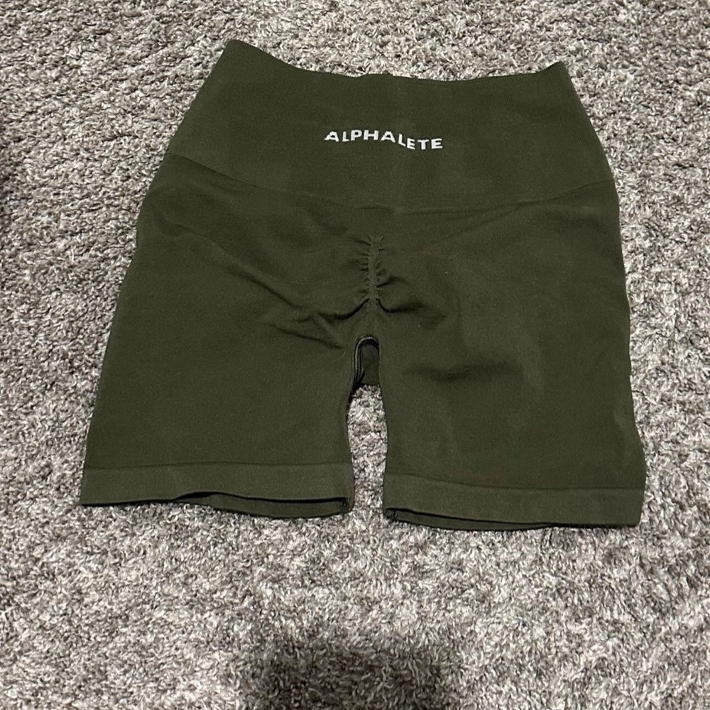 Alphalete leggings